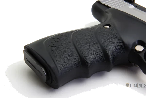 Buck Mark Standard Stainless URX: close da empunhadura e do carregador
